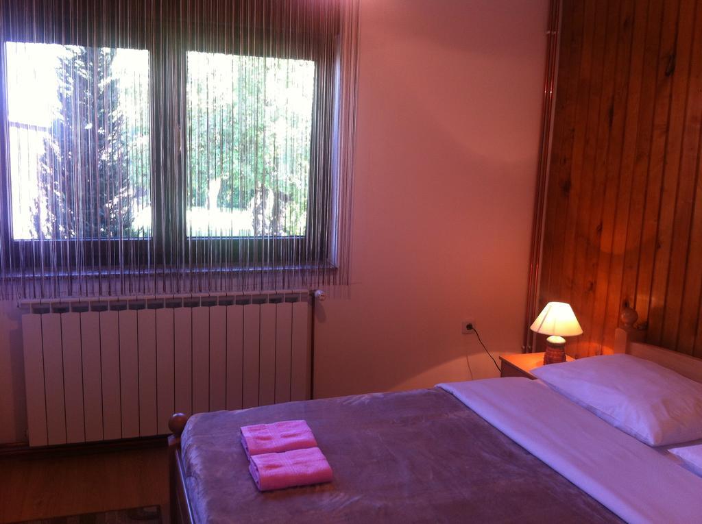 House Pribic Hotel Vrelo Korenicko Room photo