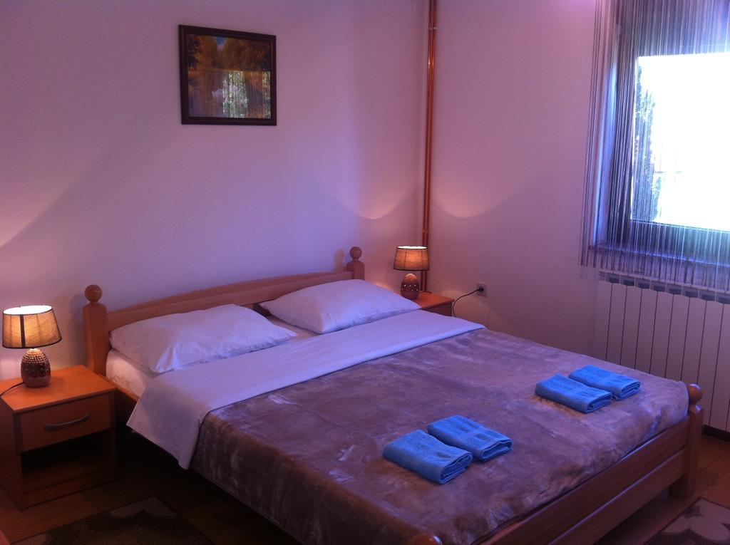 House Pribic Hotel Vrelo Korenicko Room photo